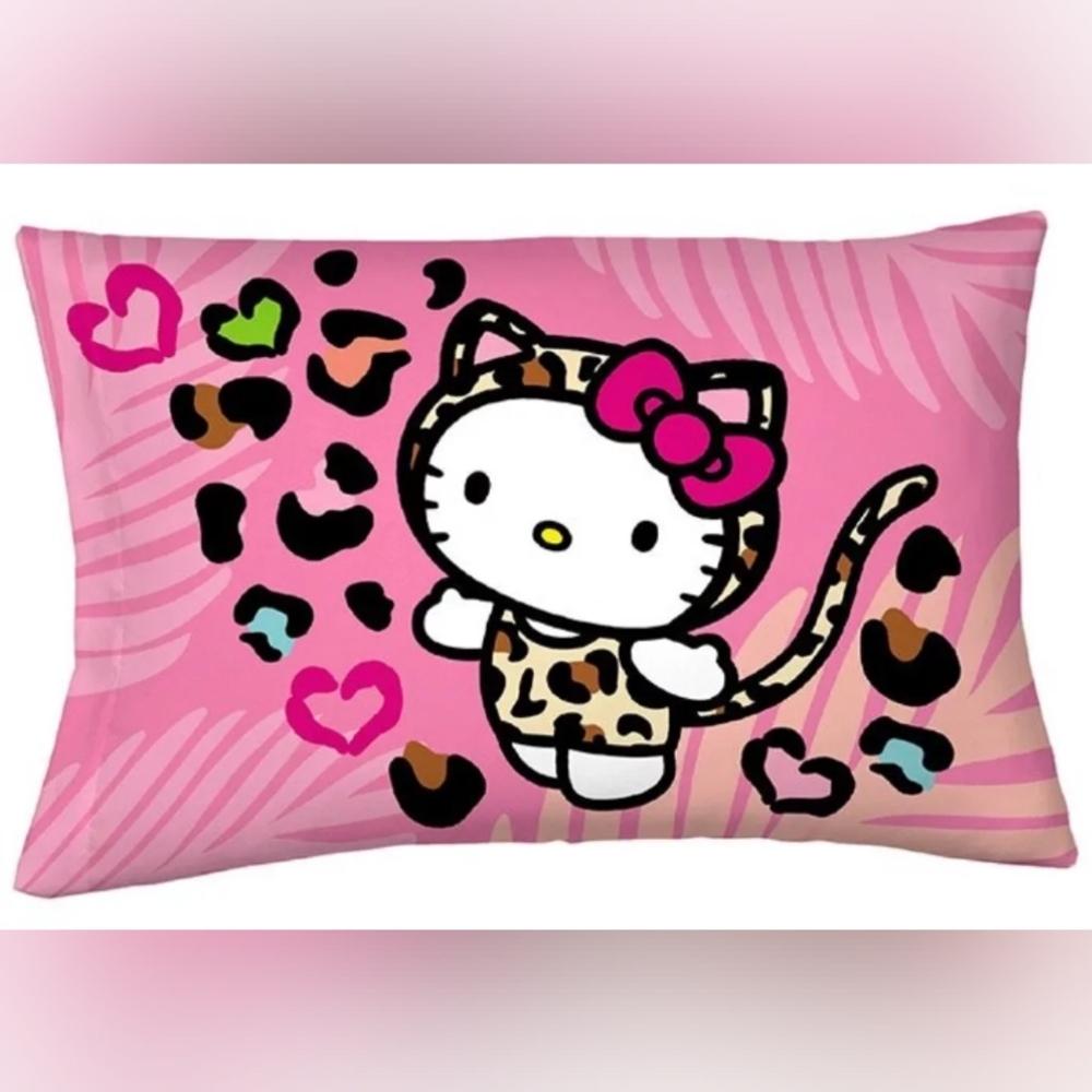 Sanrio Hello Kitty Wild Jungle Standard Pillowcase Reversible